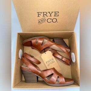 NWT Frye and Co. Women’s Gelsey Heeled Open Toe Sandals Vegan Leather size 11